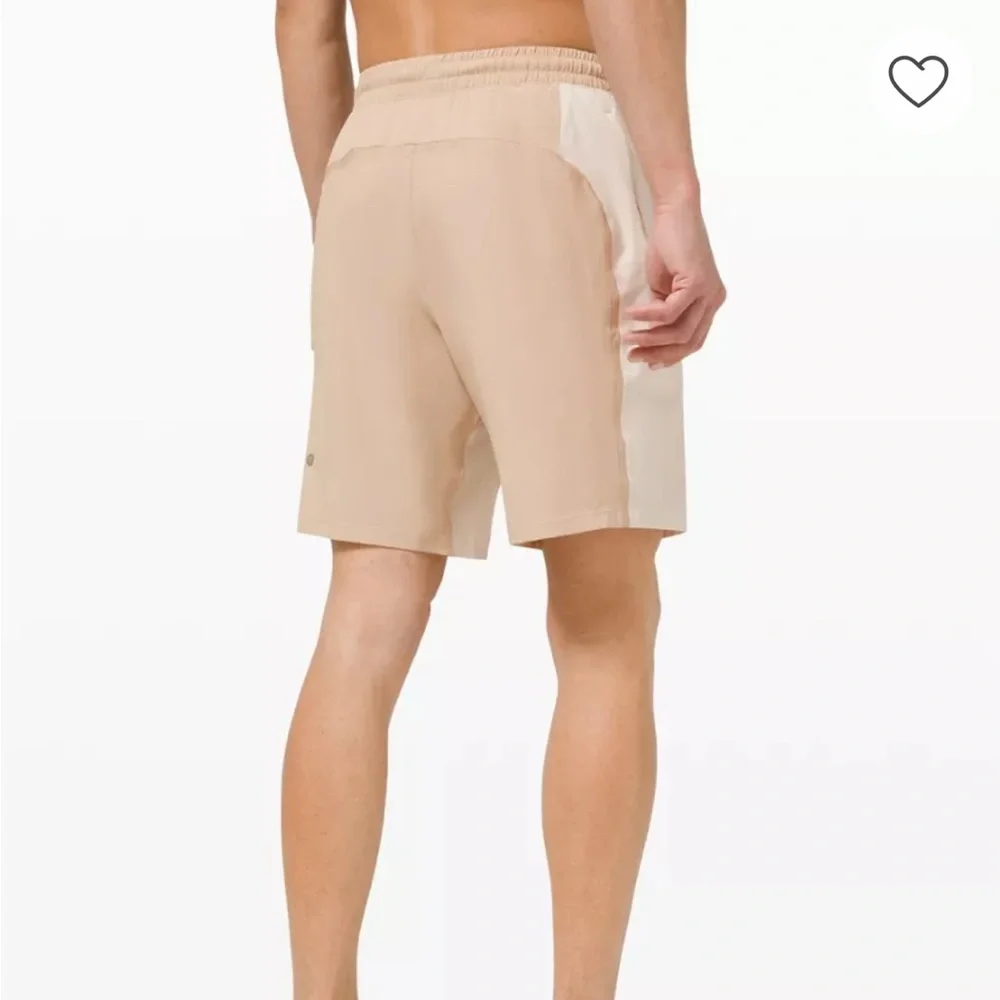 Lululemon Pace Breaker Shorts Size Medium - Picture 2 of 9